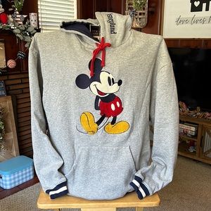 Mickey Mouse classic Pullover hoodie embroidered sz L